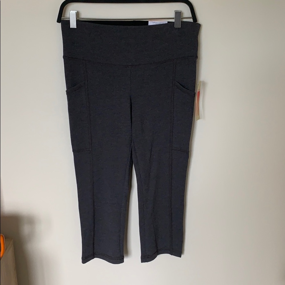 ST. JOHNS BAY ACTIVE PETITE LEGGINGS